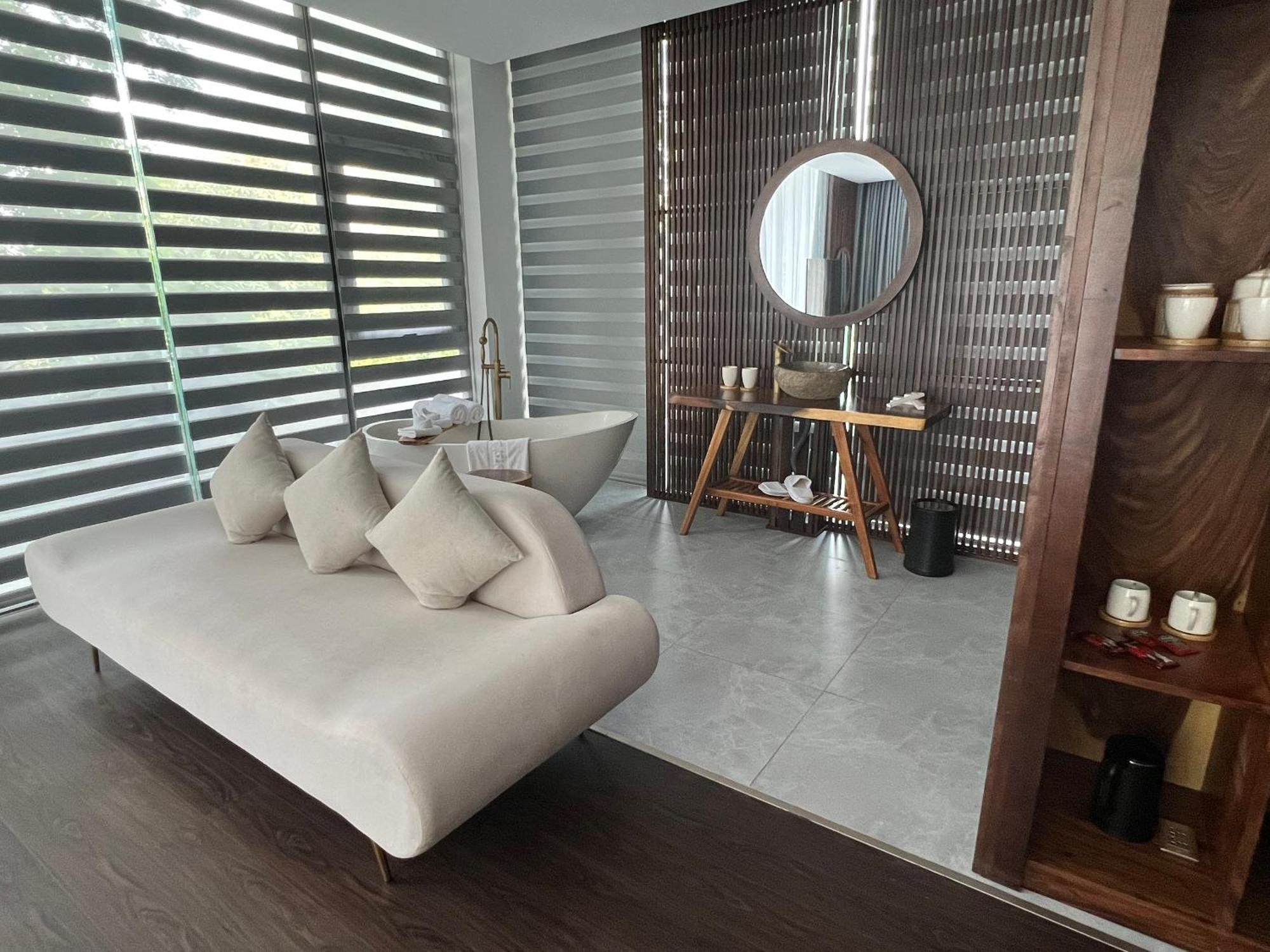 Minawa Kenhga Resort & Spa Ninh Binh Exterior photo